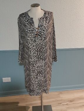 Soft Surroundings Black and White Printed Tunic Dress